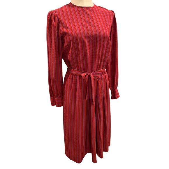 Medium Vintage 1970s Red Micro Print Midi Dress Belted Pleated Pockets - Picture 1 of 8